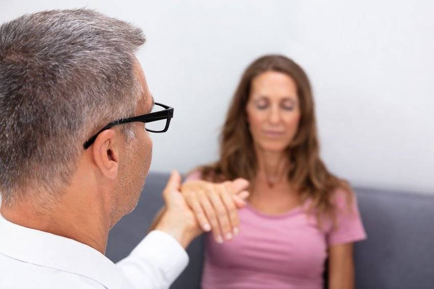 Quels sont les rôles et qualités d’un hypnothérapeute ?